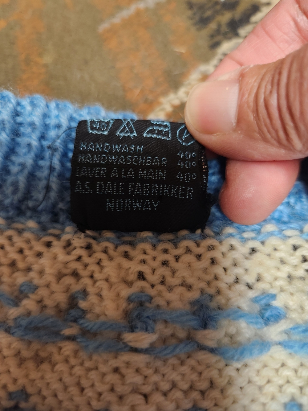 Dale of Norway Light Blue and White Fair Isle Wool Cardigan - Picture 9 of 14